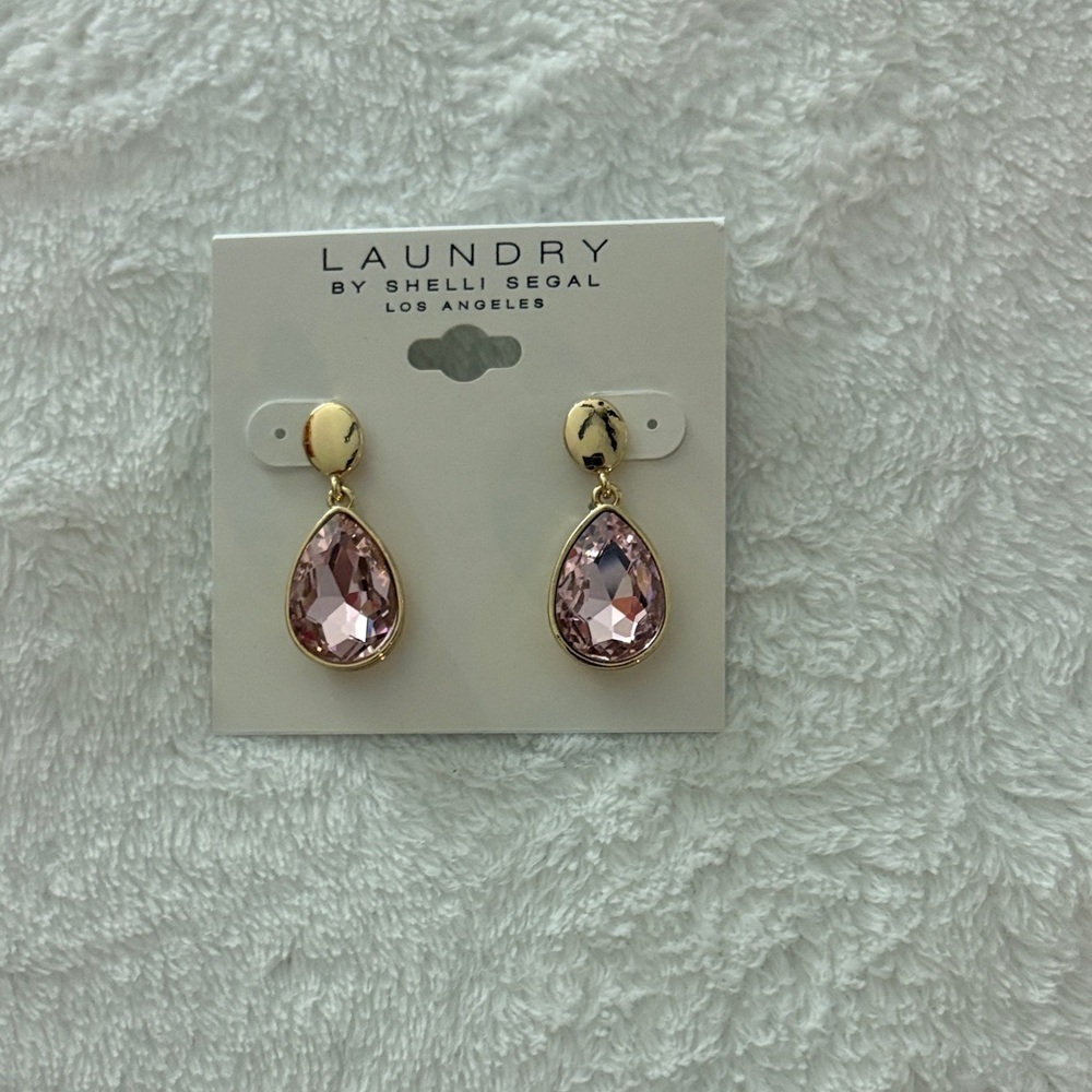 Laundry By Shelli Segal Pink and Gold Teardrop Earrings
